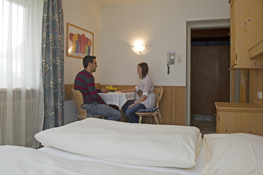 Tirolerhaus Apartment Walchsee Ruang foto