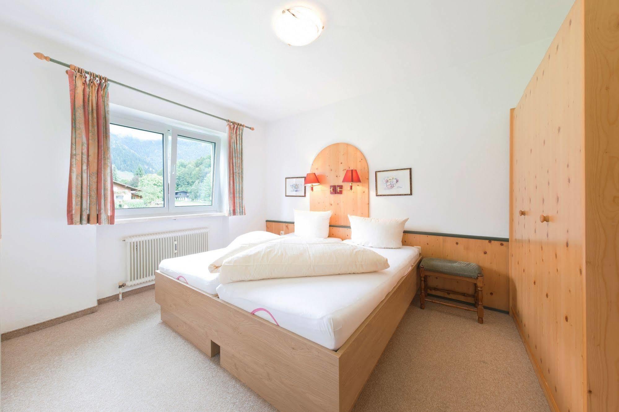 Tirolerhaus Apartment Walchsee Bagian luar foto