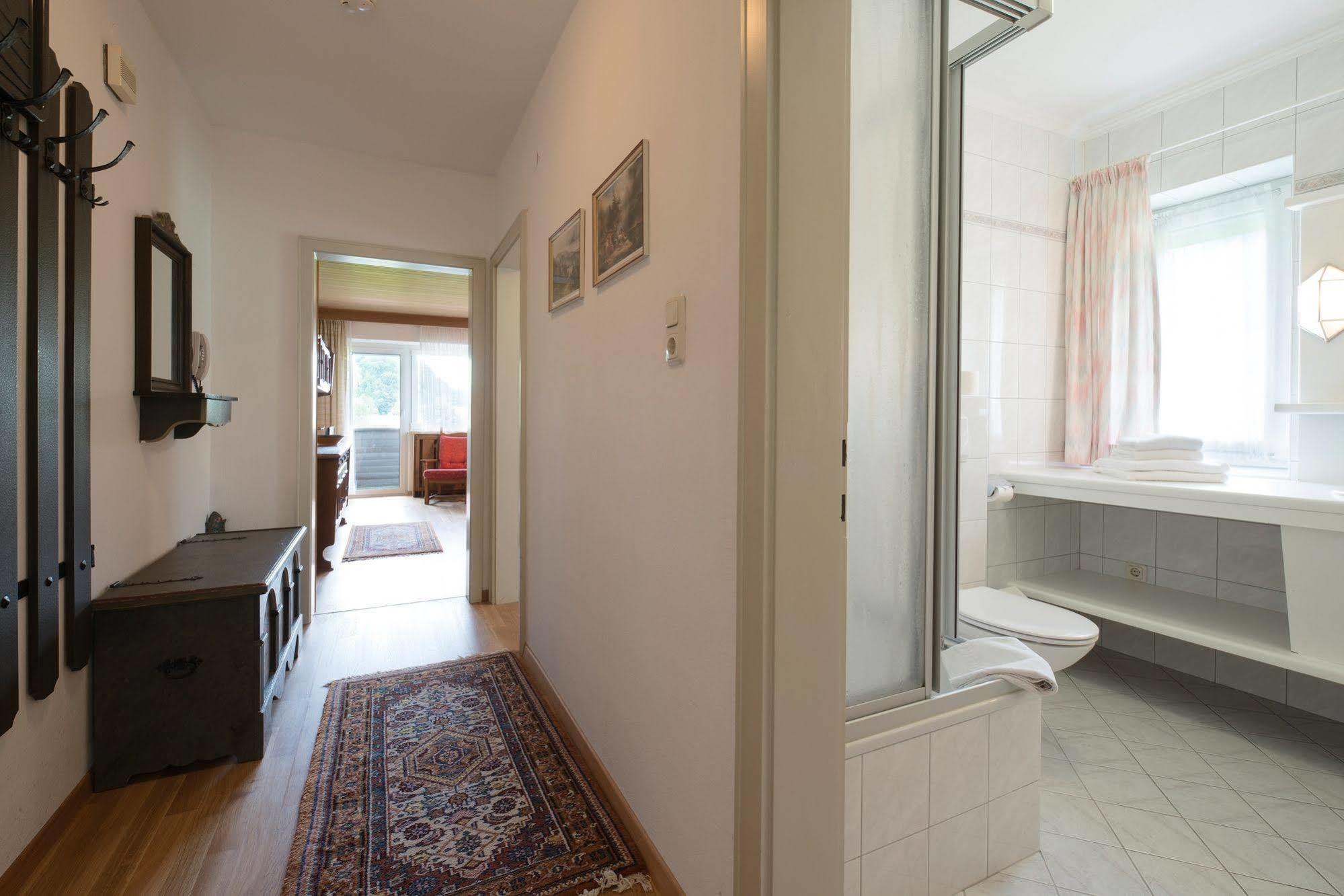 Tirolerhaus Apartment Walchsee Bagian luar foto