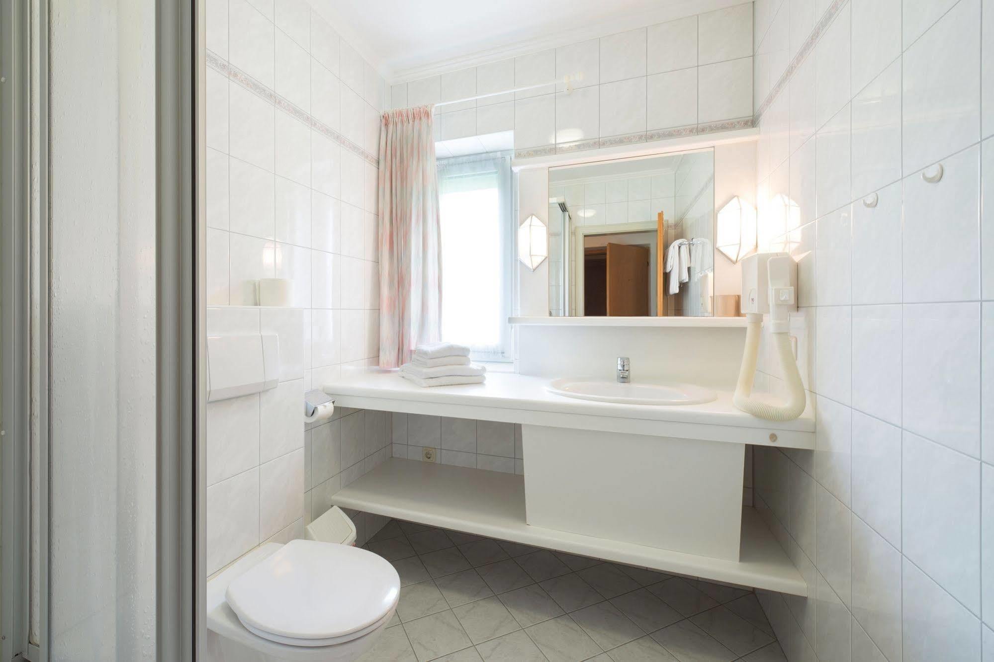 Tirolerhaus Apartment Walchsee Bagian luar foto