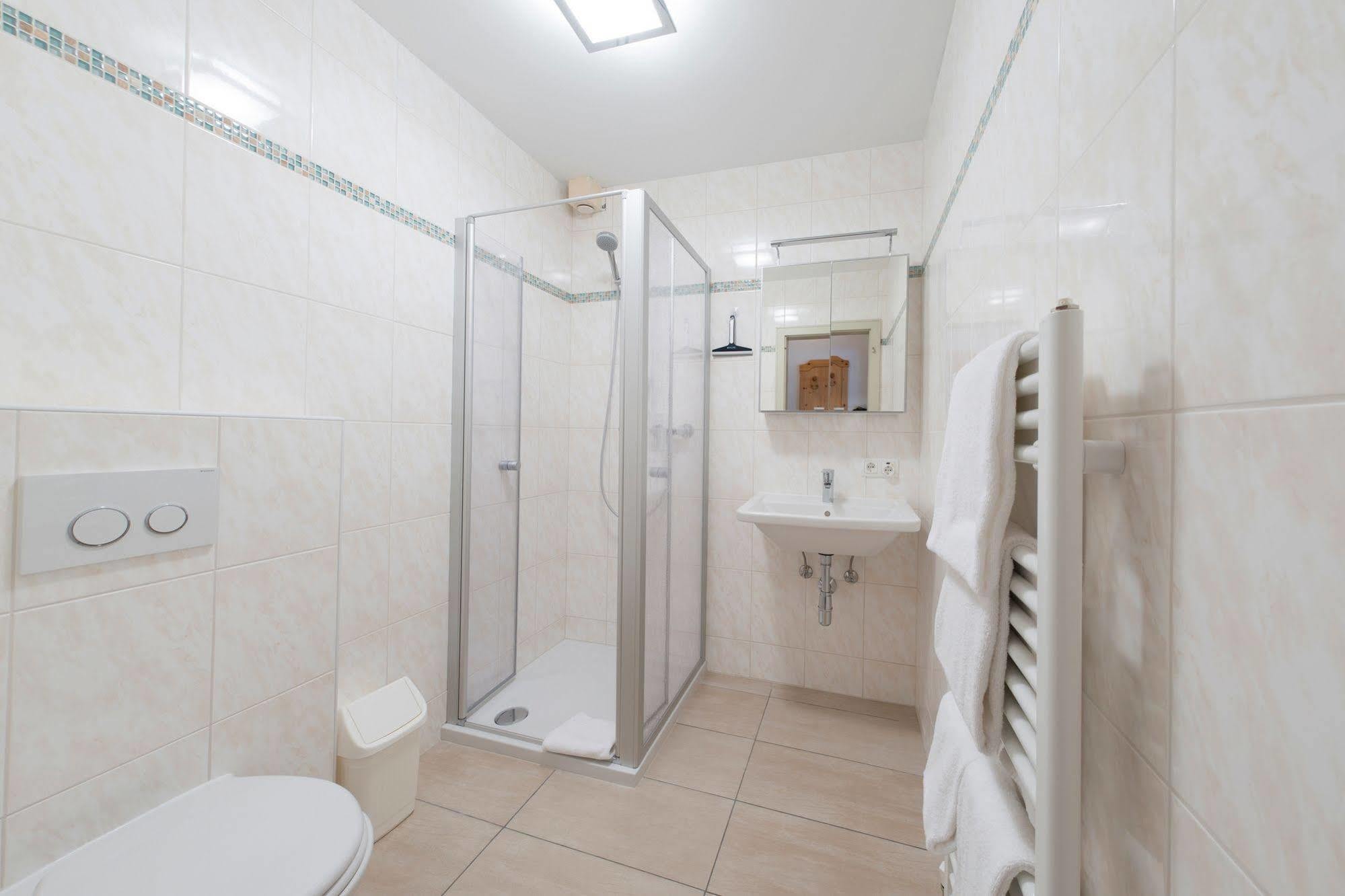 Tirolerhaus Apartment Walchsee Bagian luar foto