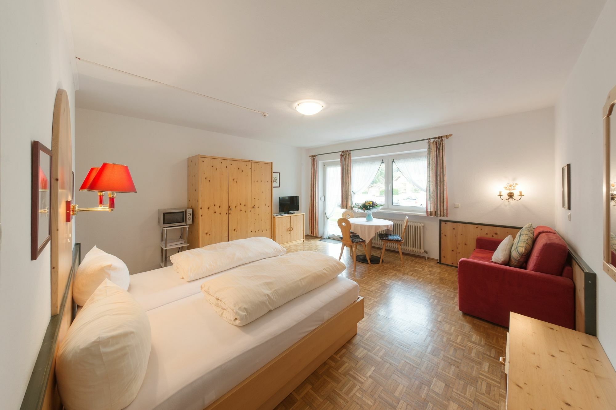 Tirolerhaus Apartment Walchsee Bagian luar foto